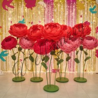 Аренда ростовых цветов из бумаги "Пионы красные"